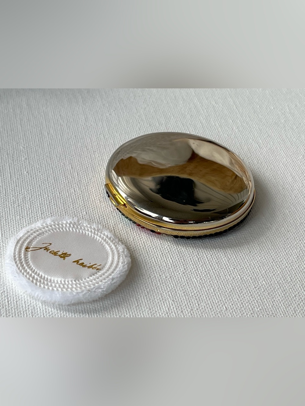 Judith Leiber ✨⭐️💐Vintage Floral Crystal ✨ Compact, EUC - Picture 4 of 16